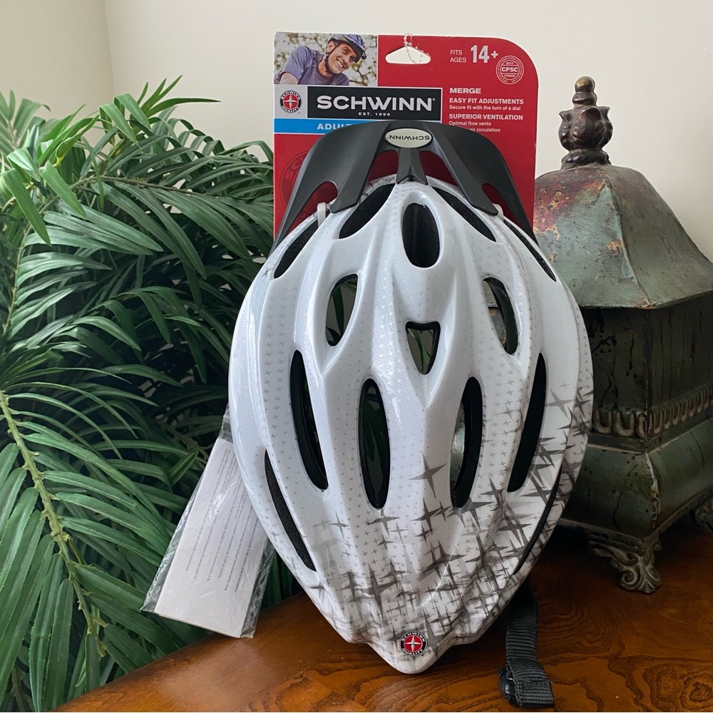 SCHWINN Merge Adjustable Adult Bike Helmet